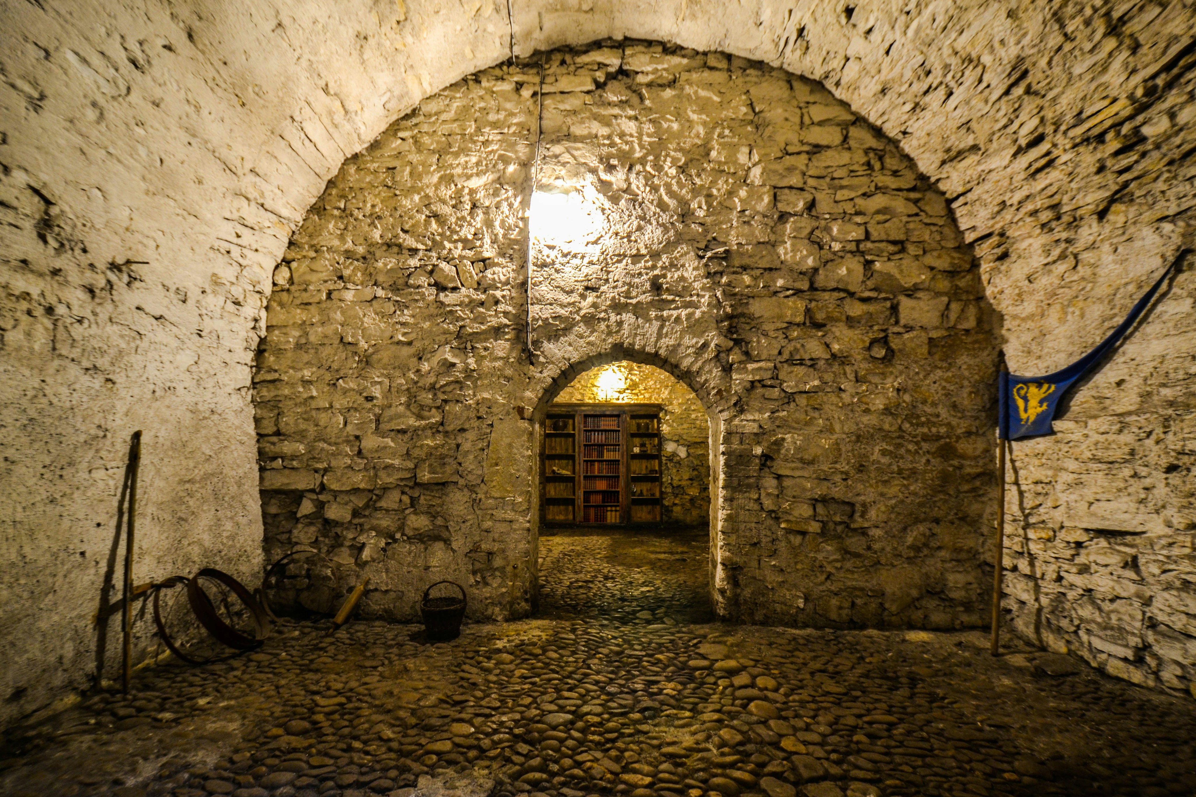 Prague: Historical Oldtown, Medieval Underground and Dungeon Tour