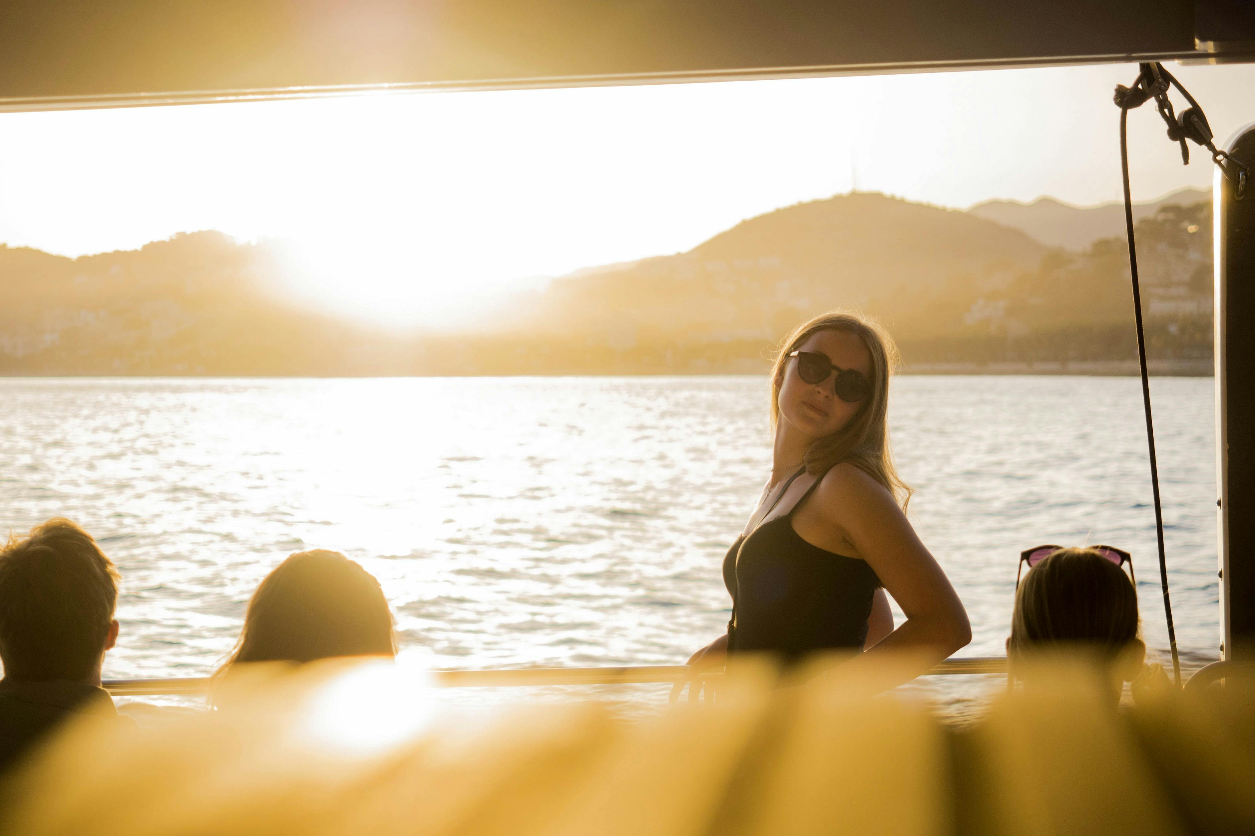 západ slunce od moře