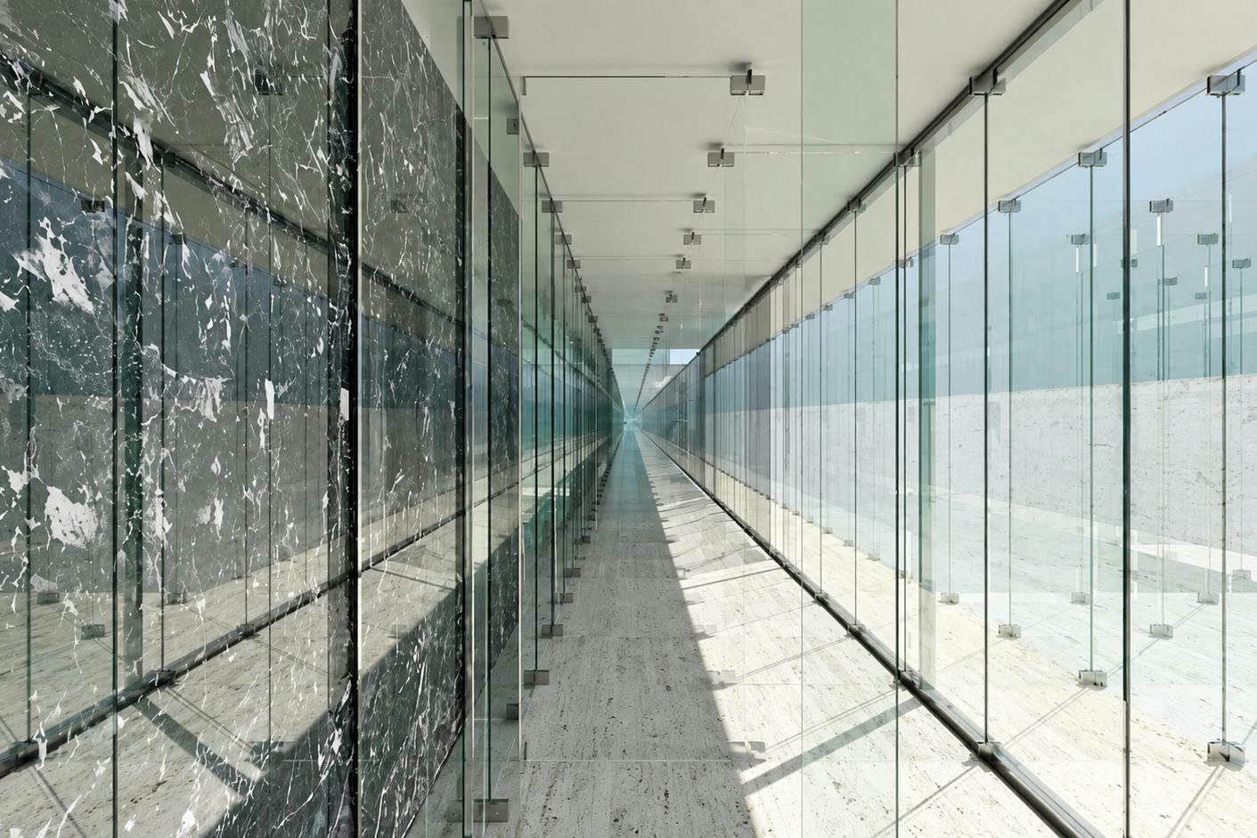 Mies van der Rohe Pavilion: Pavilion-Labyrinth, Ciro Najle & Josep Ferrando