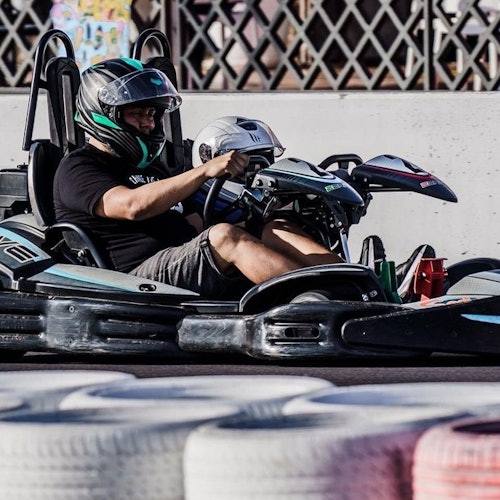 Tenerife: Carrera de karts al aire libre en Las Américas