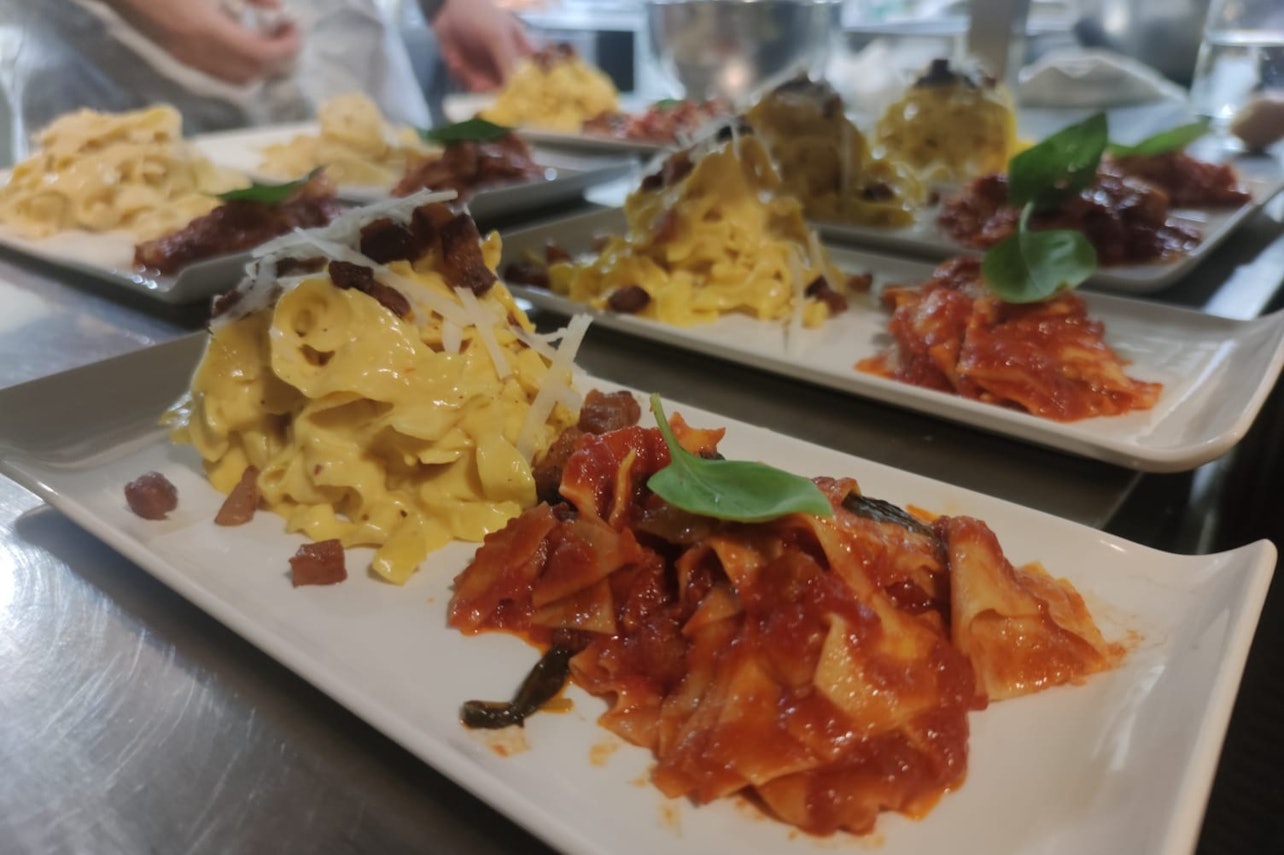 Pasta Class - Fettuccine & Maltagliati in Rome - Accommodations in Rome