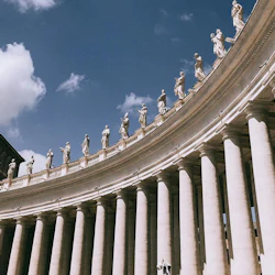 St. Peter’s Basilica: Guided Tour + Walking Tour of St. Peter’s Square 2