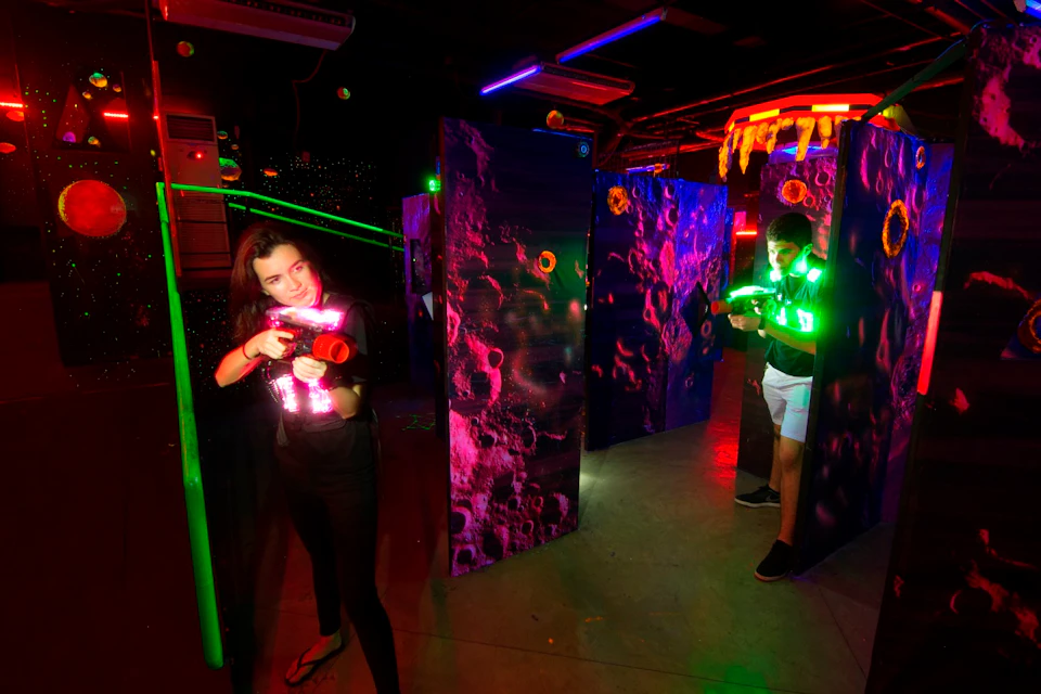 LazerXtreme Manila: NeoXperience Laser Tag 1 Session