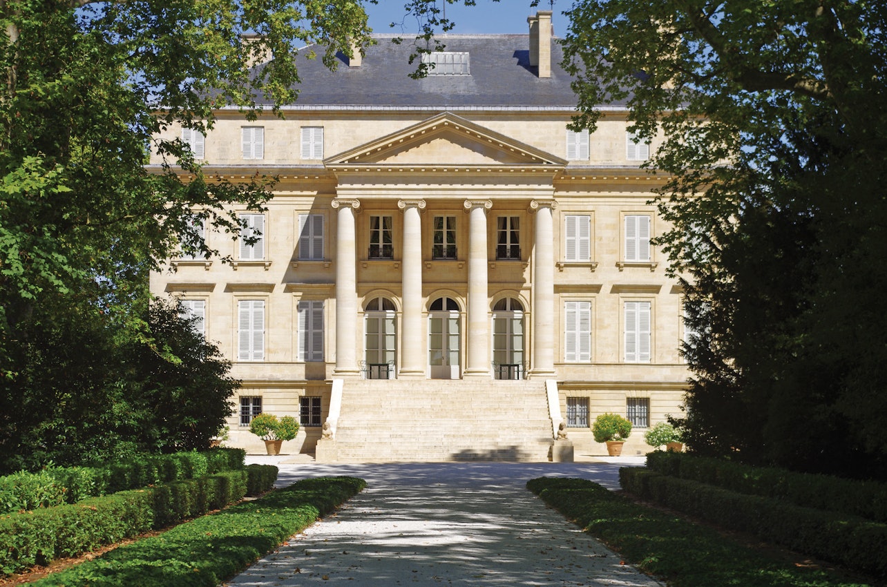Médoc: Half-Day Wine Tour from Bordeaux - Accommodations in Bordeaux