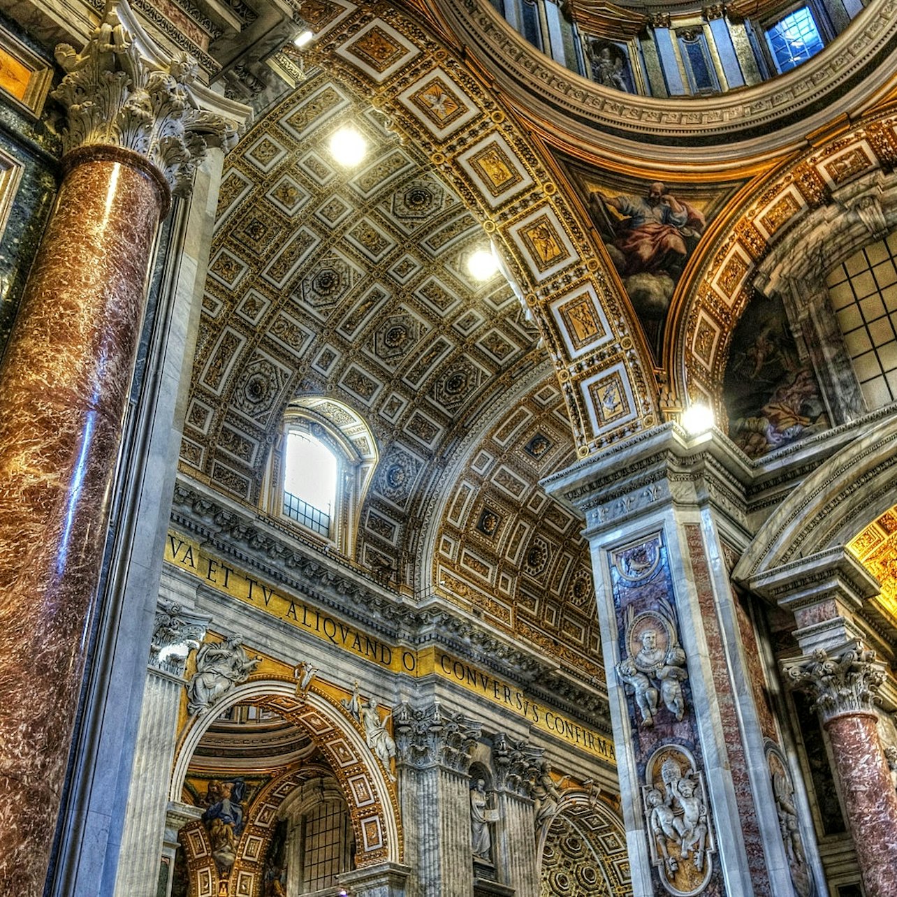 Tarjeta Omnia: Vaticano, Catacumbas de Roma y Open Bus (24h) - Alojamientos en Roma