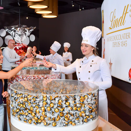 Lindt Casa de Chocolate: Tour Guiado Choco-Deluxe em Alemão - Photo 4