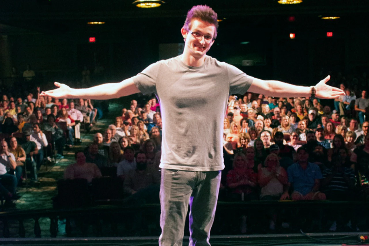 Las Vegas: R-Rated Magic Show
