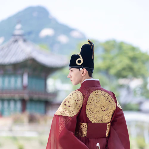 Hanbok That Day: Outdoor Photoshoot with Premium Hanbok Rental & Makeup Service - Photo 10