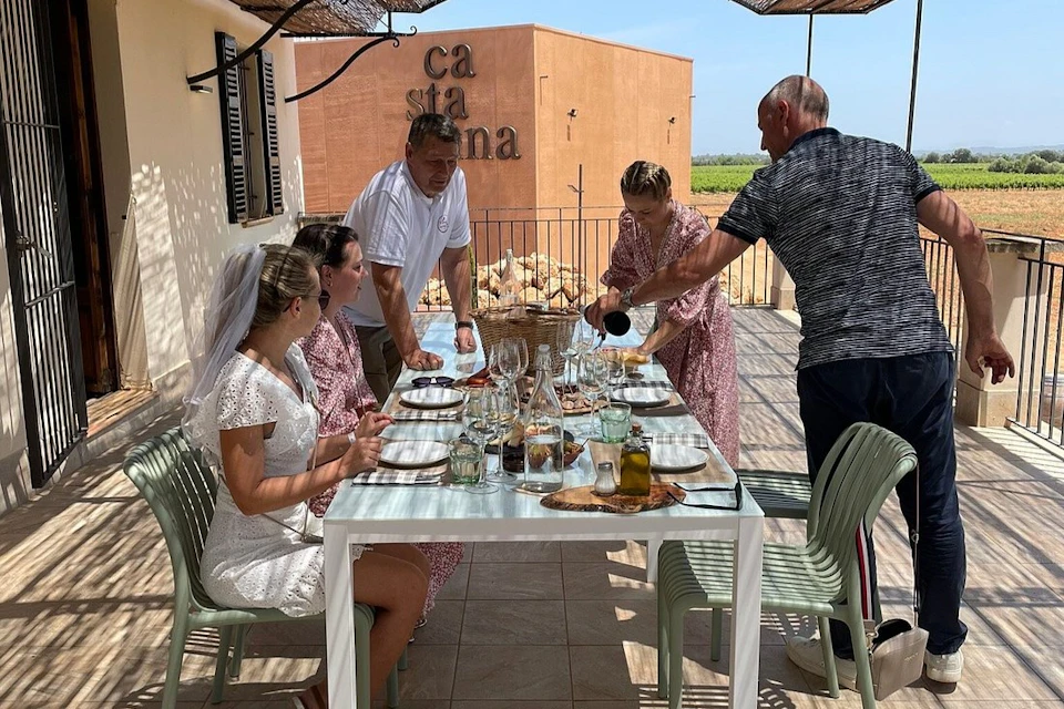 Wine tasting