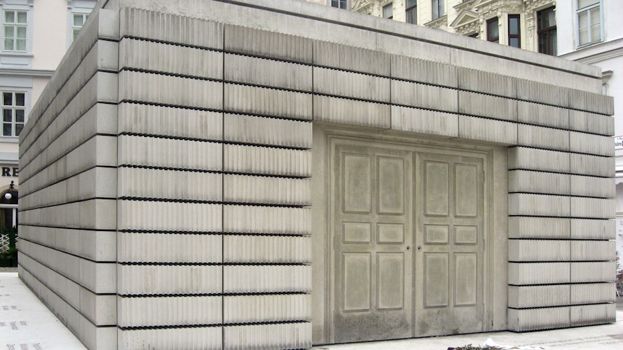 Vienna World War II Historical Tour