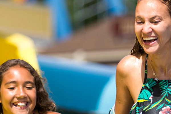 Six Flags Magic Mountain: One Day Ticket + Hurricane Harbor Los Angeles