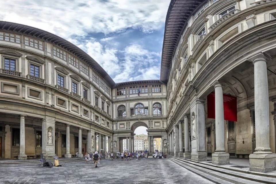 Uffizi - exterior