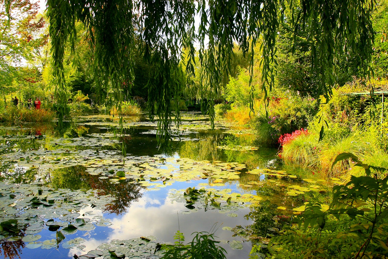 Monet's Garden in Giverny: Half-Day Guided Tour from Paris - Accommodations in Paris