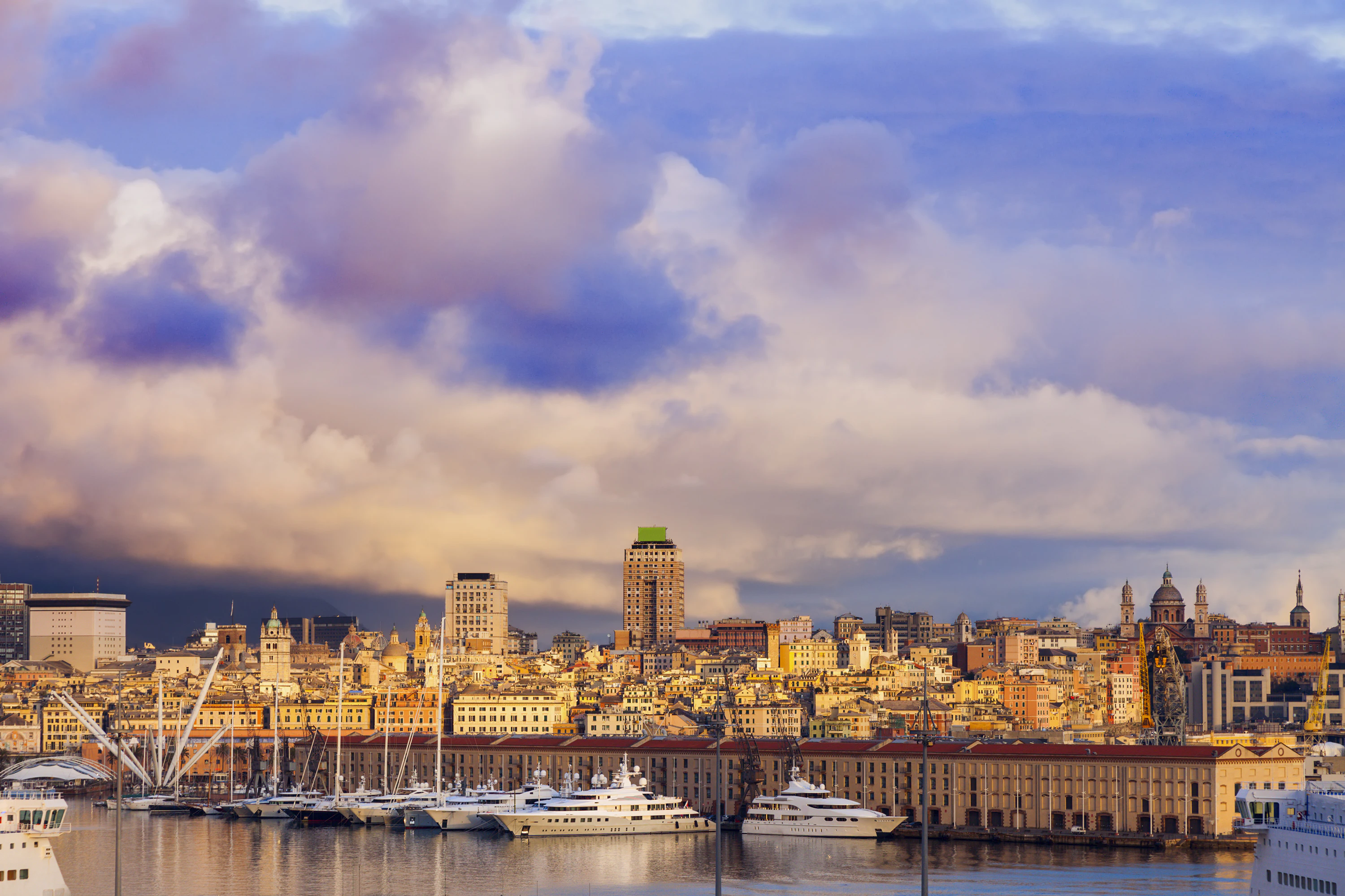 Genoa: Old Town Guided Walking Tour