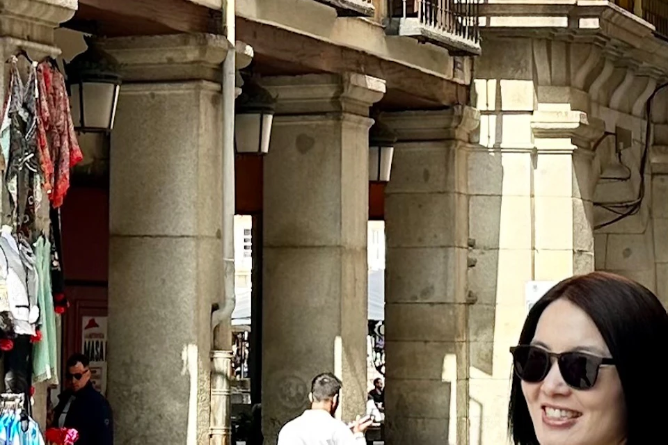 Group walking the streets of Madrid.