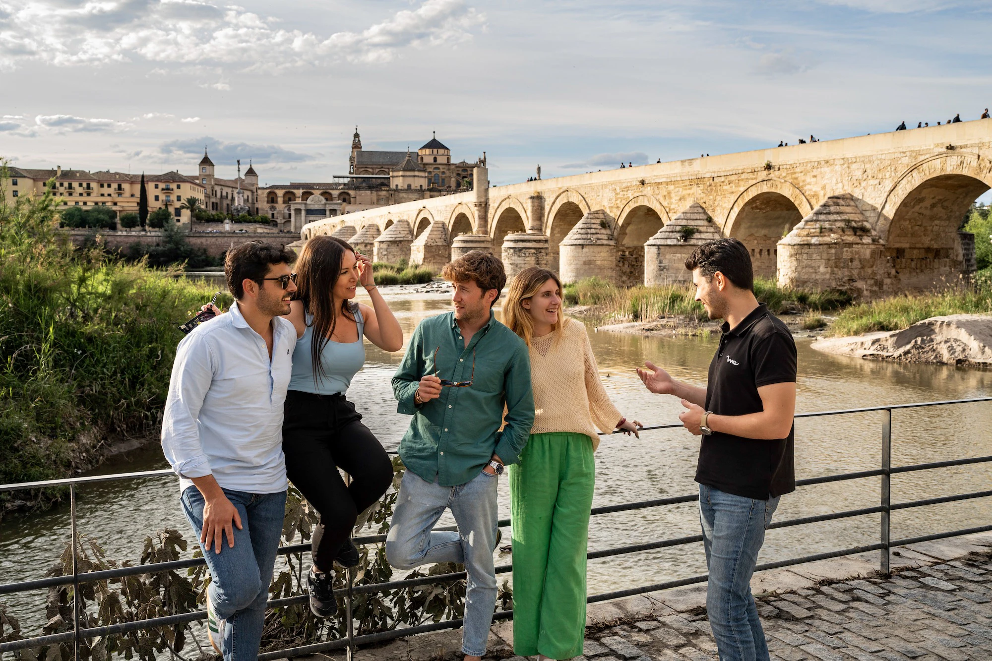 Córdoba: Guided Small Group Tour from Seville + Roundtrip Train Ticket