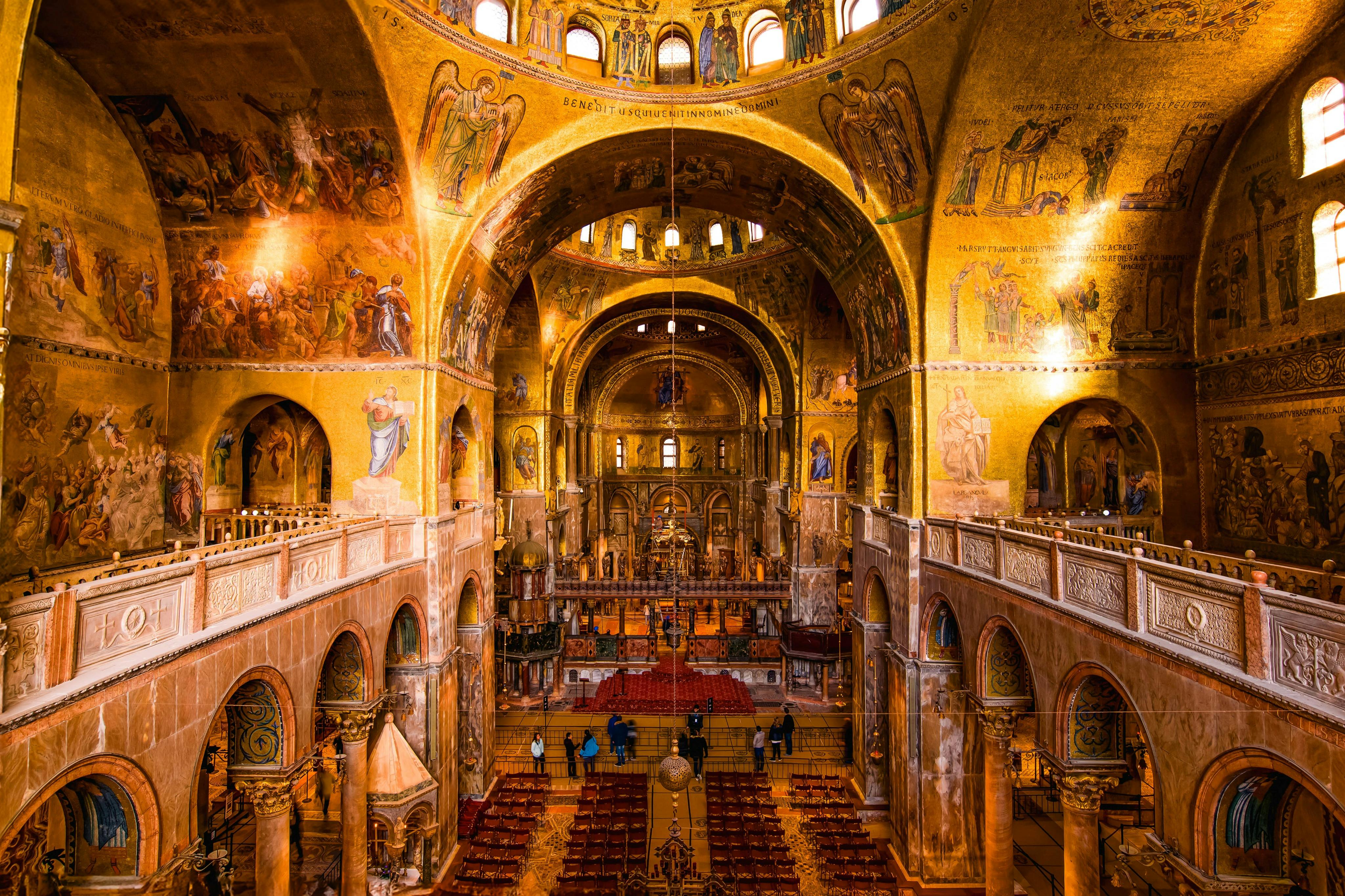 Venice: St. Mark’s Basilica Guided Tour + Campanile 4