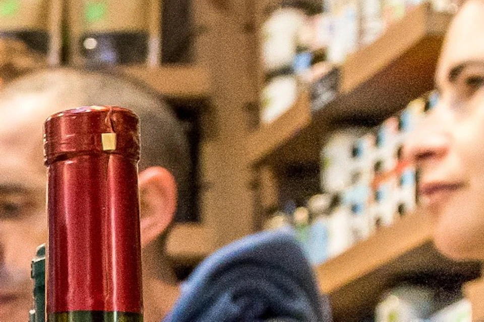 Explore local flavors in hidden spots