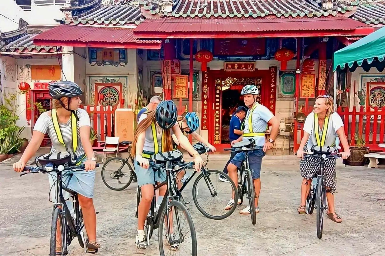 Bangkok: Small Group Guided Night Bike Tour + Dinner 2