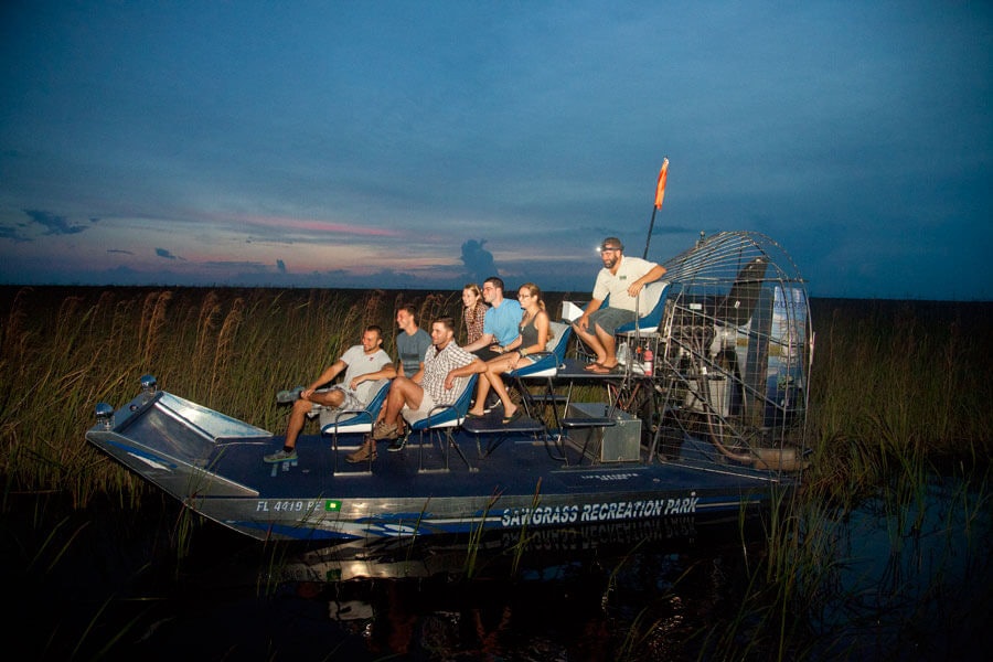 Fort Lauderdale: Gator Nights: 60 minutos de aventura en hidrodeslizador por los Everglades