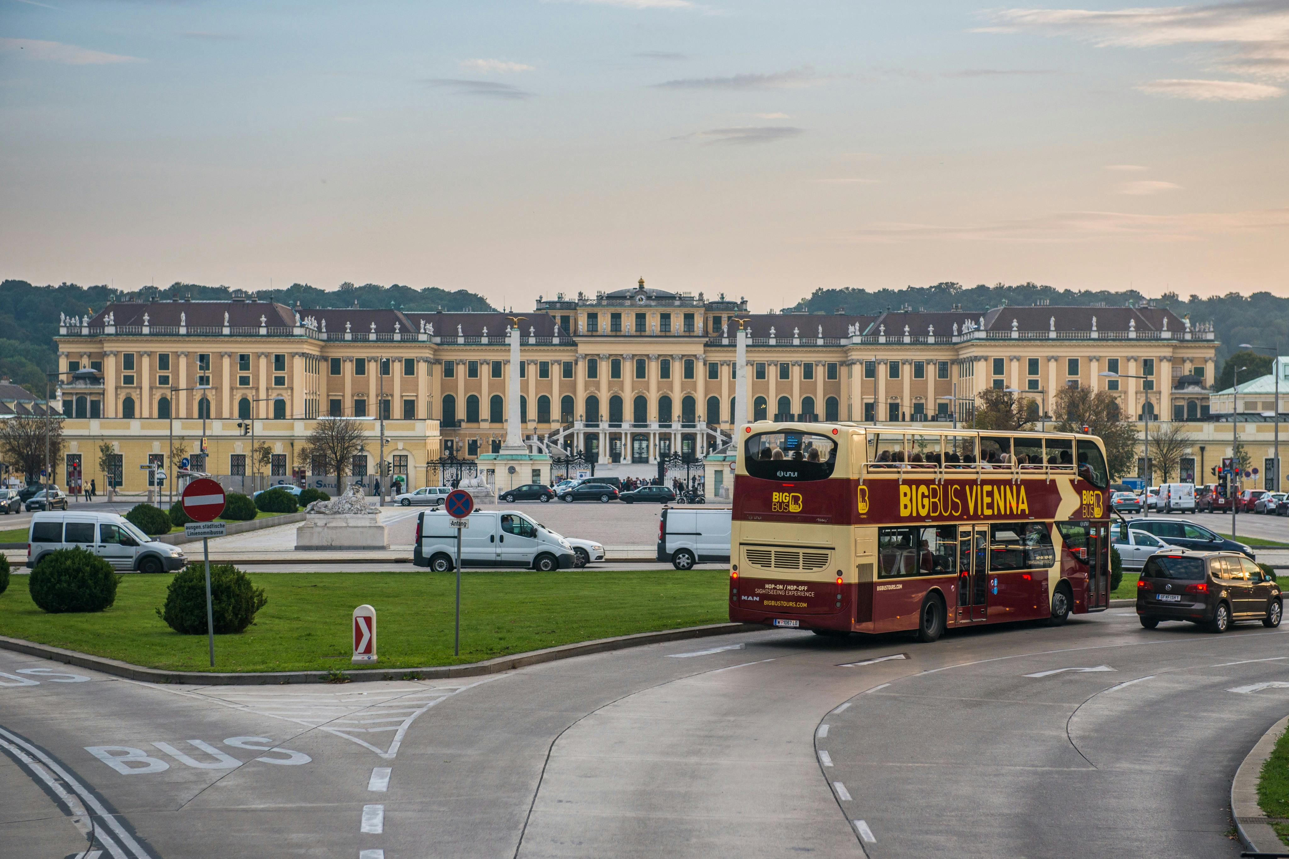 Big Bus Vienna: Hop-On Hop-Off Bus Tour 4