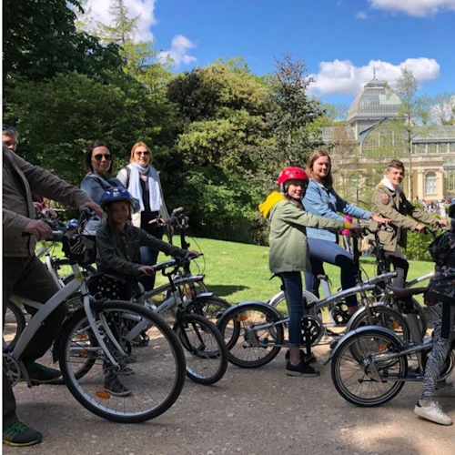 Madrid: Triângulo Dourado da Arte e Parque do Retiro - Passeio guiado de E-Bike - Photo 2