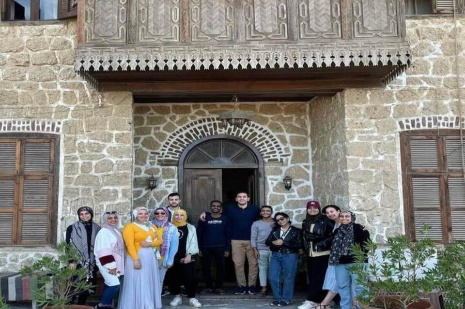 Krásná prohlídka města s Marsa Waves.