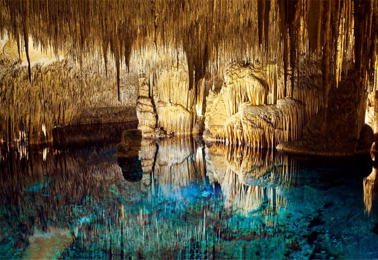 Caves of Drach tickets | Porto Cristo