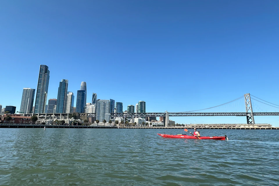 The beautiful downtown area of San Francisco is just nearby.