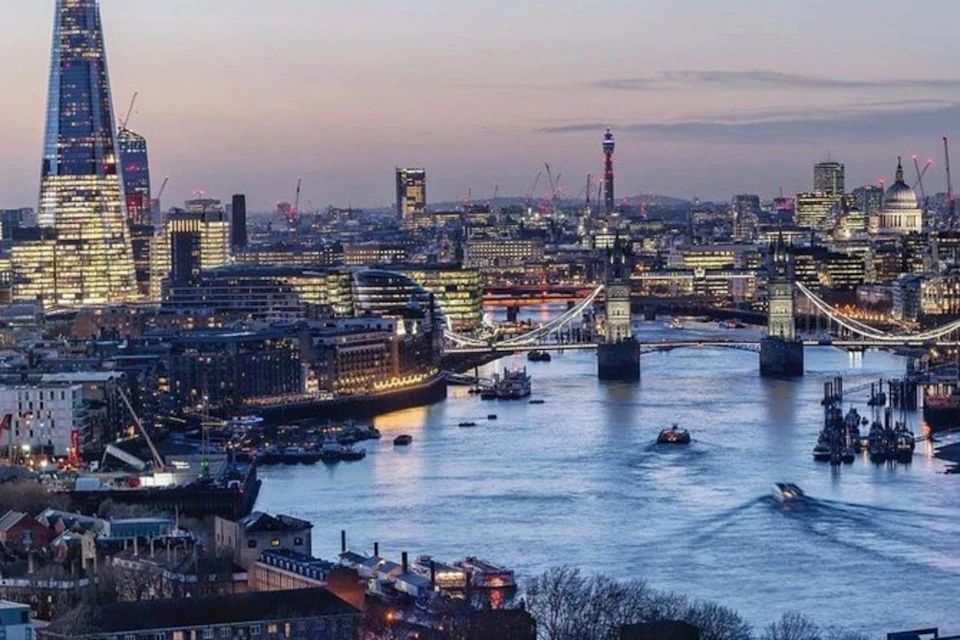 Combi Ticket: Westminster Walking Tour, River Cruise & The Shard