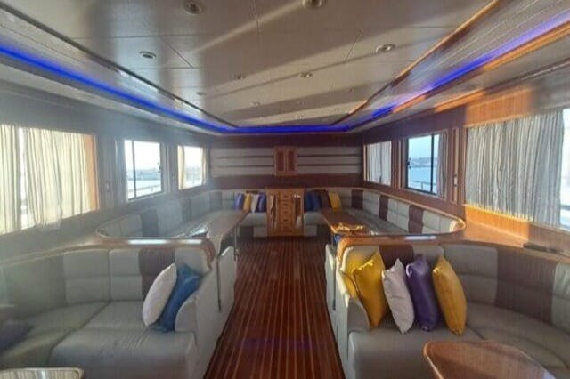 Σαλόνι Christina Boat