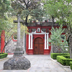 Mexico City: Del Carmen Convent, San Angel & Saturday Bazaar 2