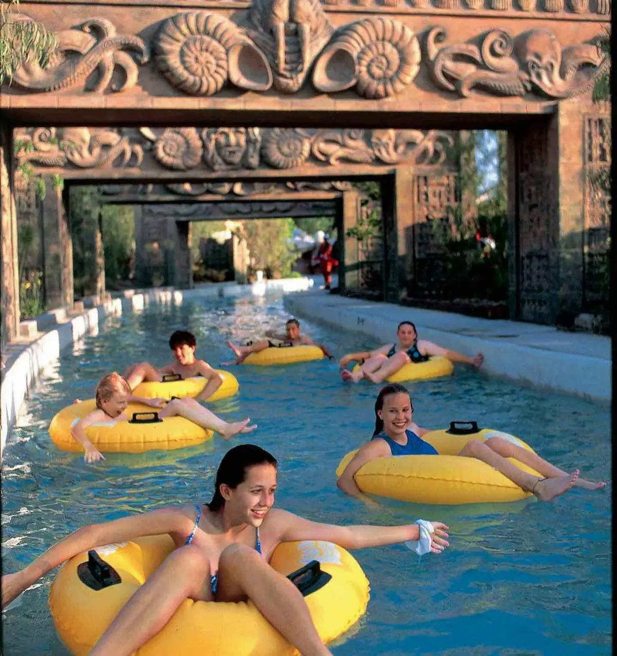 Hurricane Harbor Los Angeles: One Day Ticket in Valencia – Tiqets