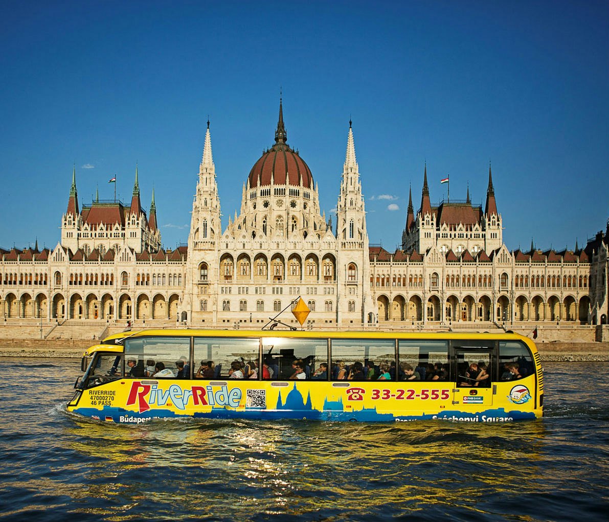 Budapest: RiverRide Sightseeing Amphibious Bus