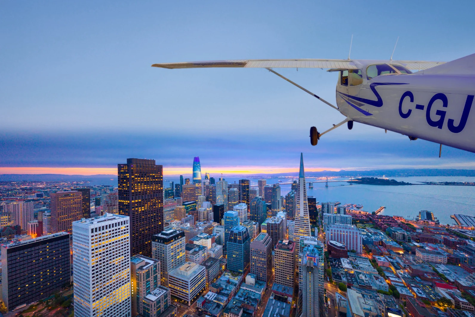 San Francisco: 1-Hr Private Airplane Bay Tour
