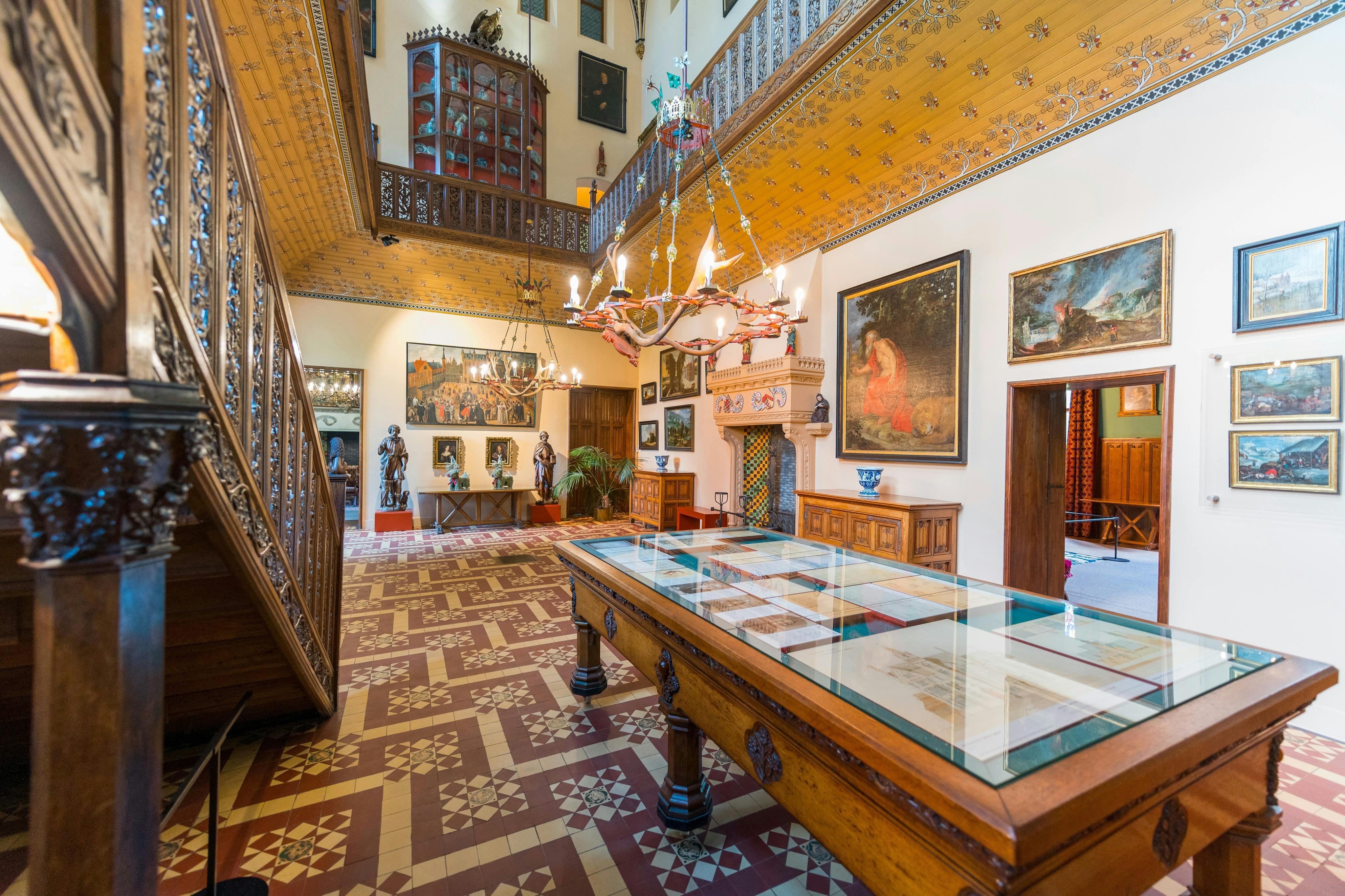 The hall of the castle.