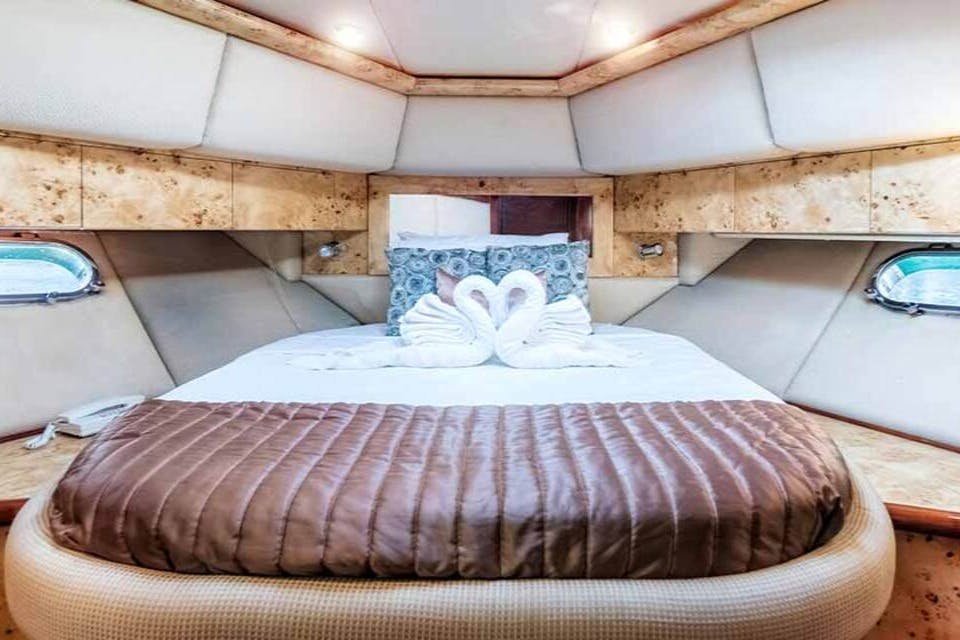 61フィートラグジュアリーヨットチャーター-シルバークリーク