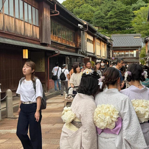 Shirakawa-go: Visita guiada + Visita opcional a Kanazawa e viagem de ida e volta de comboio de alta velocidade - Photo 3