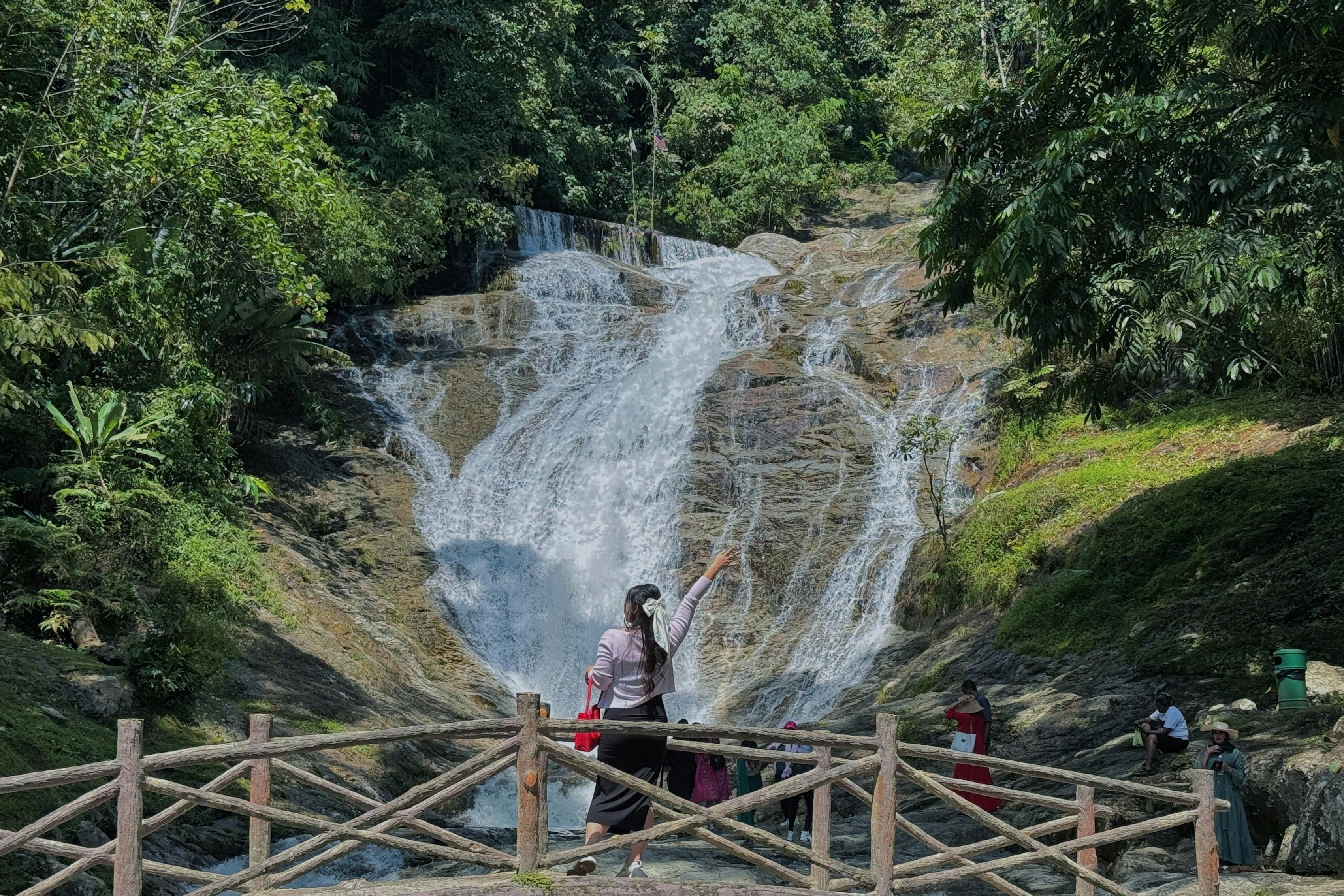 吉隆坡金马仑高原一日游（含午餐）