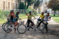 Gruppo em bicicletta a Verona con guida