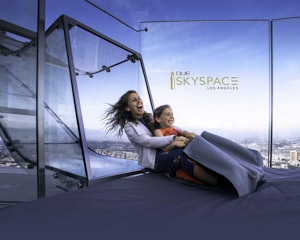 Skyspace La Slide >> Tickets for OUE Skyspace: Fast Track | Tiqets Skyspace La Slide >> Tickets for OUE Skyspace: Fast Track | Tiqets