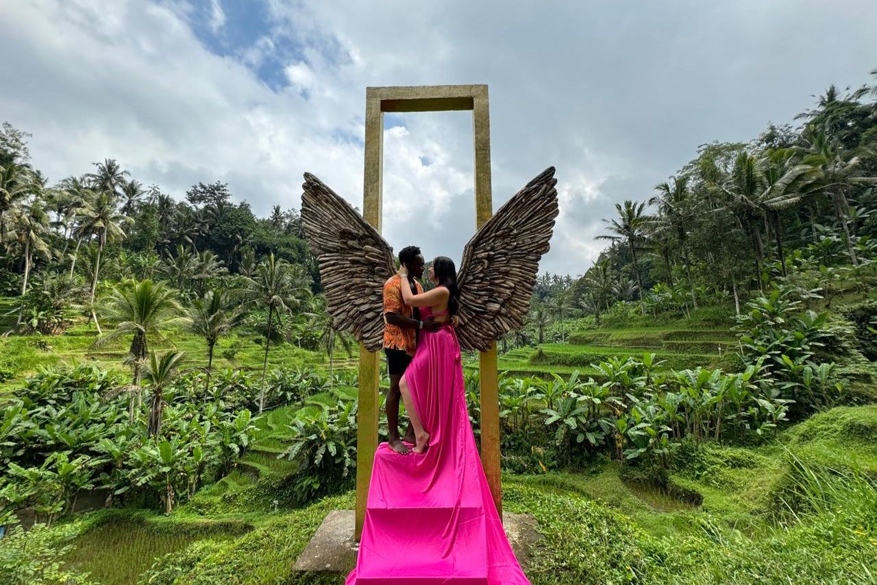 サプライヤーのユニークなフォトブースはWings of Baliです。