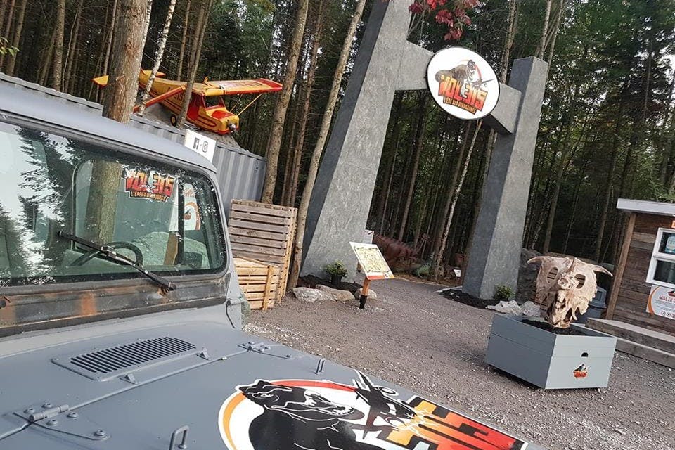 Tématický park Flight 315: Věk dinosaurů