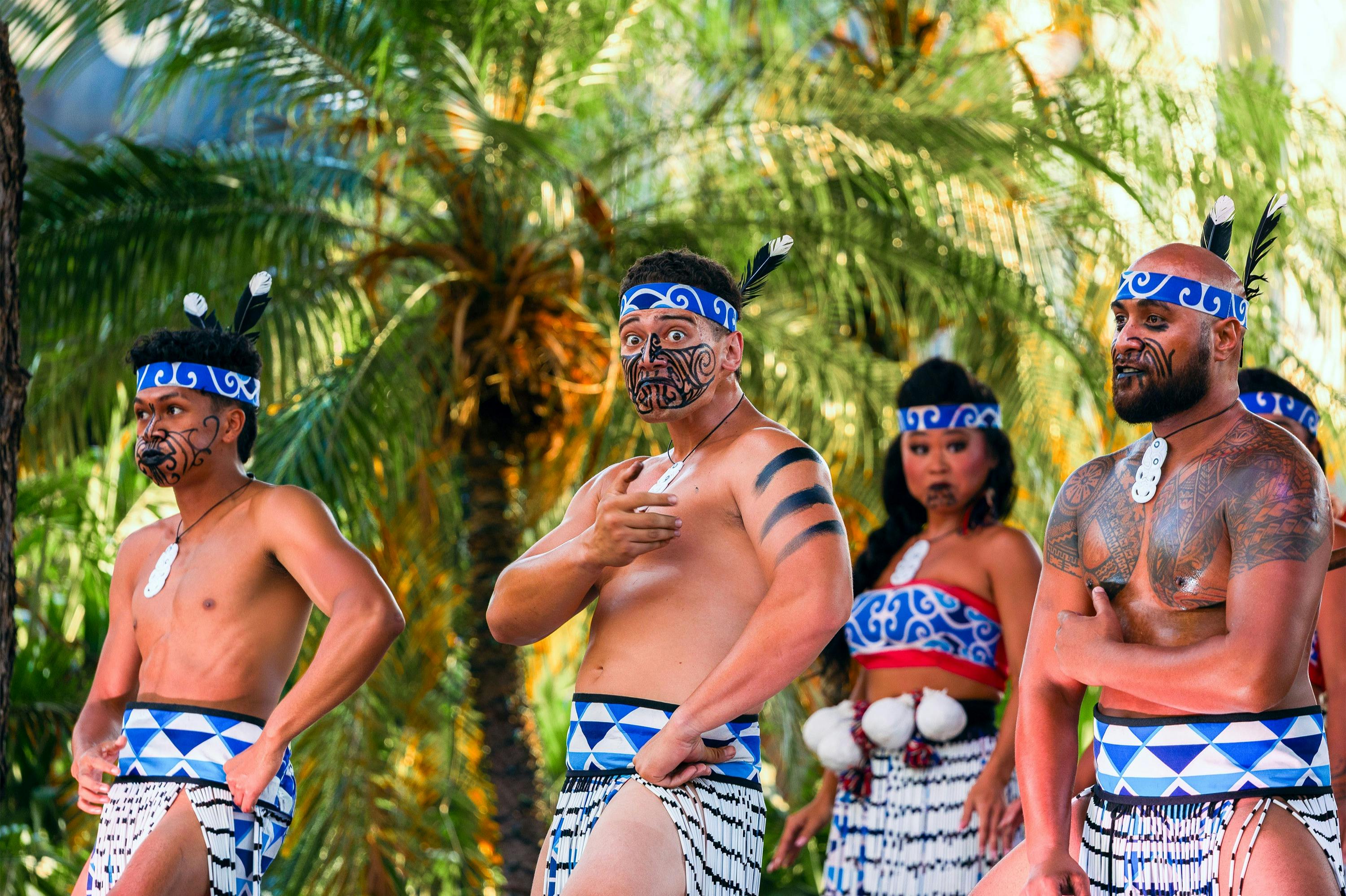 Hawaii: Ka Moana Luau Dinner Show at Aloha Tower - Photo 7