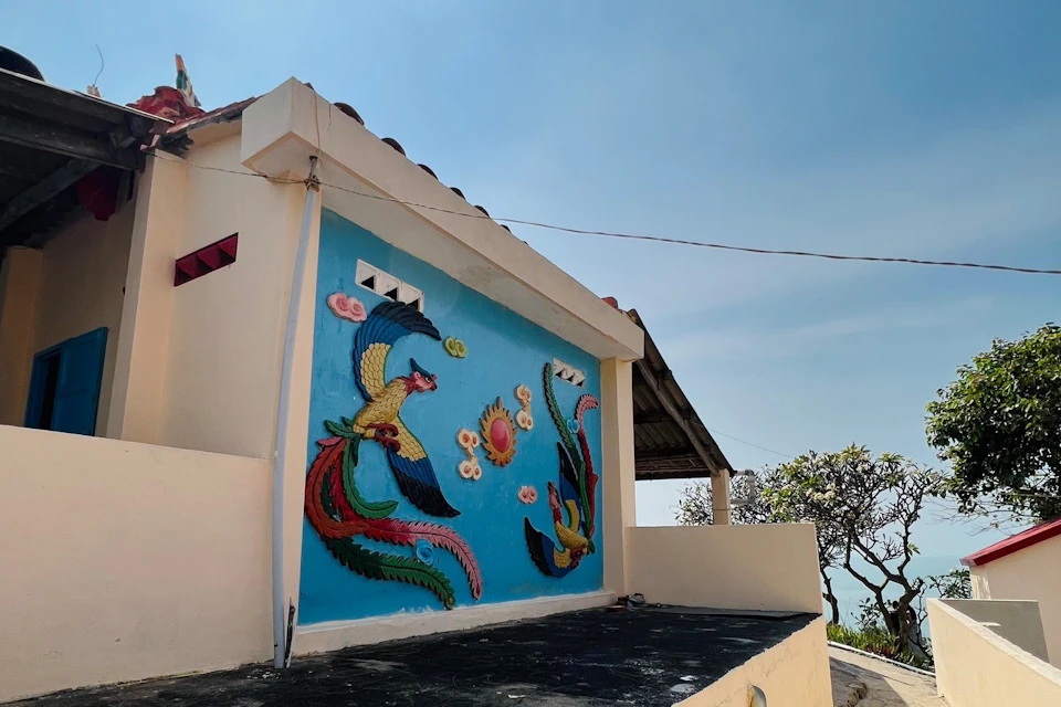 Whale Temple (Thang Tam Temple) – Discover the spiritual significance of whales in local fishermen's beliefs.