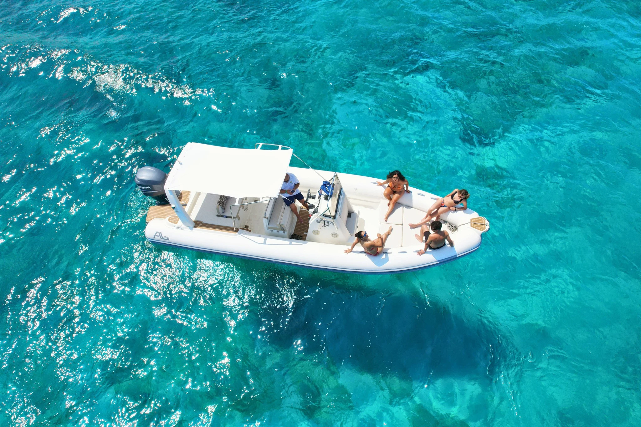 Favignana & Levanzo: RIB Boat Tour from Trapani + Lunch & Aperitif