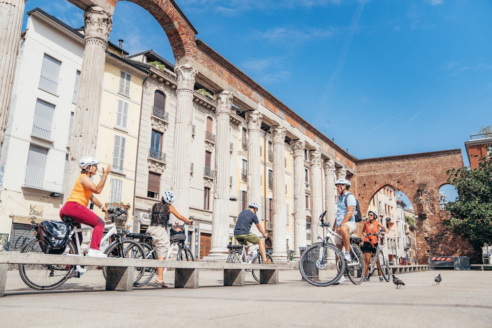 San Lorenzo Columns