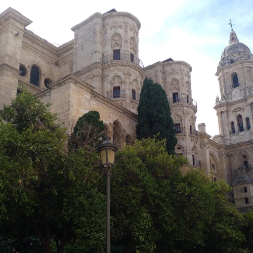 Málaga: Tour guiado do bairro muçulmano em espanhol + entrada sem filas na Alcazaba - Photo 6