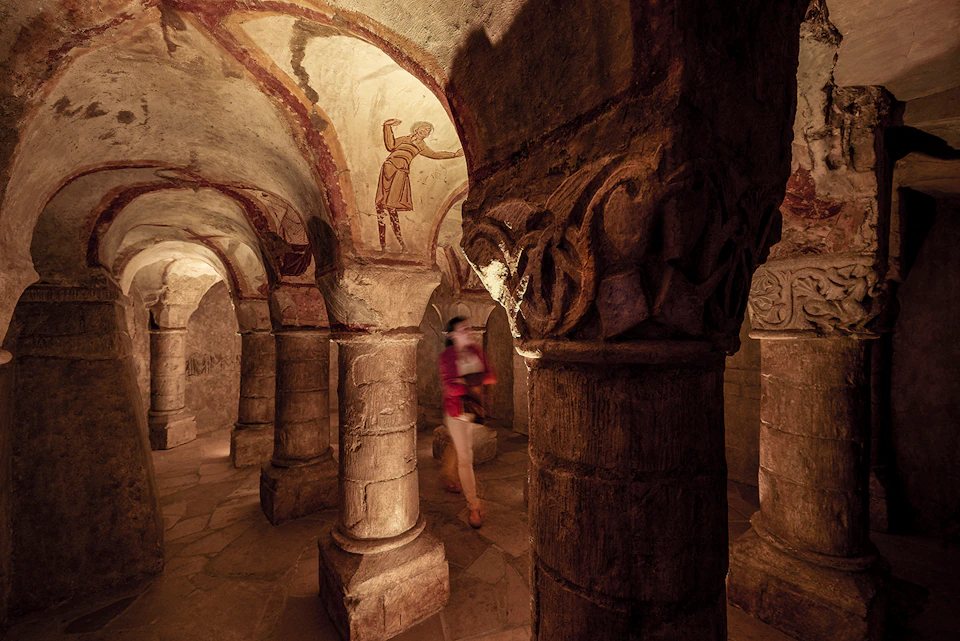 Gallery of wall paintings
