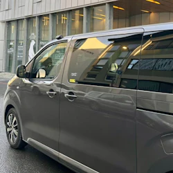 Reykjavik: Private Transfer from Sky Lagoon to Keflavik International Airport 4